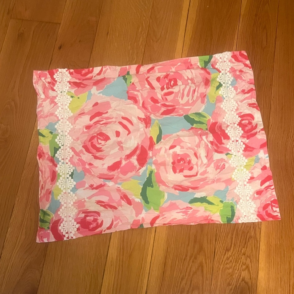 Lilly Pulitzer First Impressions Pink Roses Standard Pillowcase / Cover